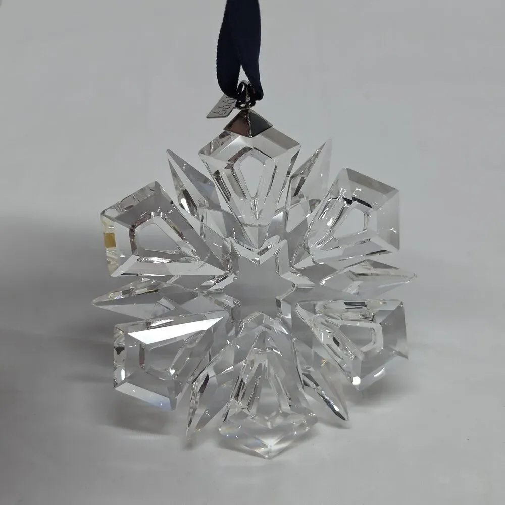 Swarovski Crystal 1999 Annual Snowflake Star Christmas Holiday Ornament With Box